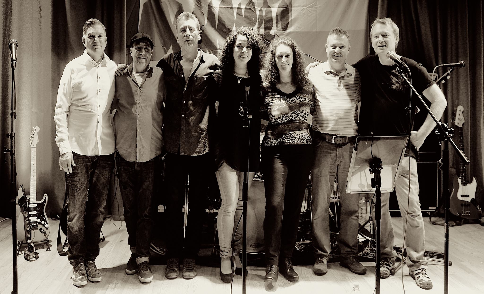 The Red Sleeves Live in Concert
